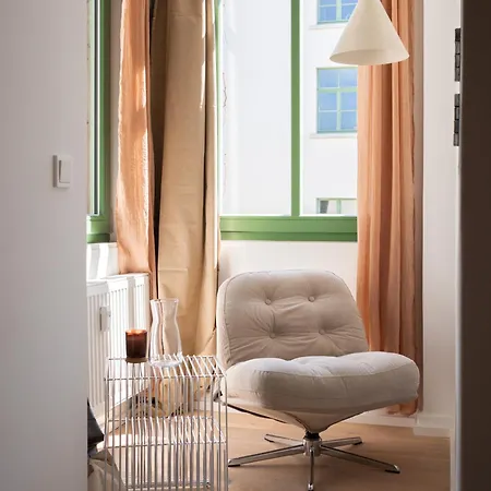 Luftiges Hinterhausloft An Der Karli Apartment *