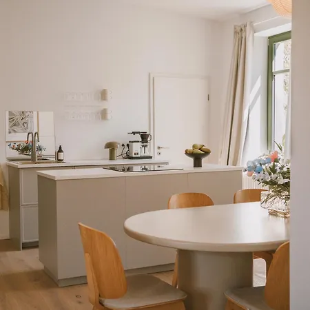 Luftiges Hinterhausloft An Der Karli * Leipzig